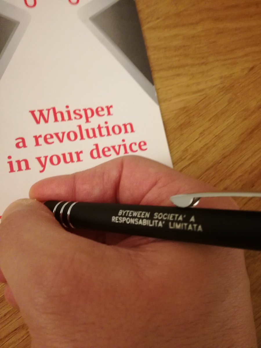 byteween's tweet image. Appena arrivate le #penne #ByteWeen, bisogna lavorare sodo per farle sottoscrivere qualcos'altro di importante nel #2018 ♥️
Buon lavoro a tutti gli #innovatori delle #Startup 
@UnivPoliMarche @PoloNavacchio @Microsoft @istao @DayOneLab