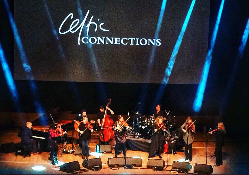 AnnbjrgLien's tweet image. Thank you Celtic Connections! Ireland &amp;amp; Letterkenny tonight ~ can’t wait! #celticconnections #letterkenny #stringsisters