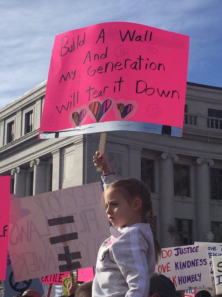 bIuebirdhes's tweet photo. our future is in good hands.
#WomensMarch2018 https://t.co/duQaxOwNA5
