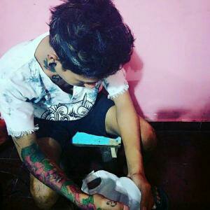 Rtnsrdw_'s tweet photo. OMG! Kamu harus melihat ini. #BIGOLIVE.  
https://t.co/e0q7FP9784 https://t.co/c0njCuaLnN