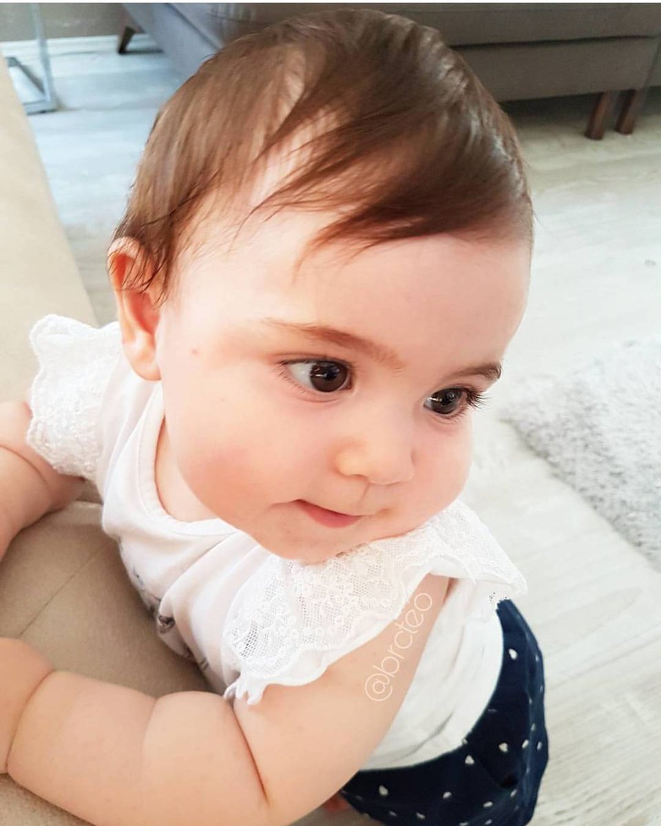 لا راحة في الدنيا ولا سلامة  من الناس.@x_5adija_x