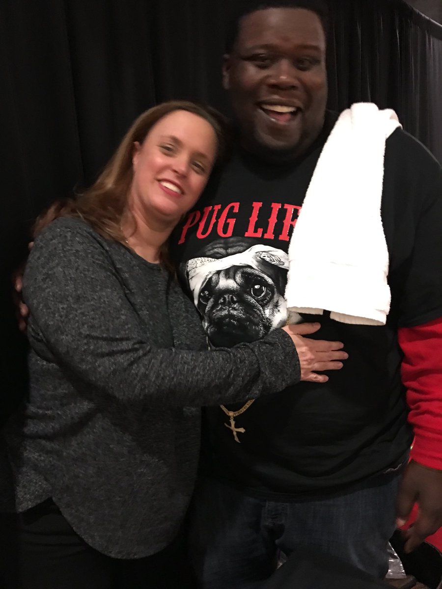 Yarbrough128's tweet photo. @comedianeddieb @yungfunnykcmack NC Teachers Love You!! And thanks for introducing us to this guy!! Safe Travels!! #HurryUpSpringBreak https://t.co/oPoK9eDUDz