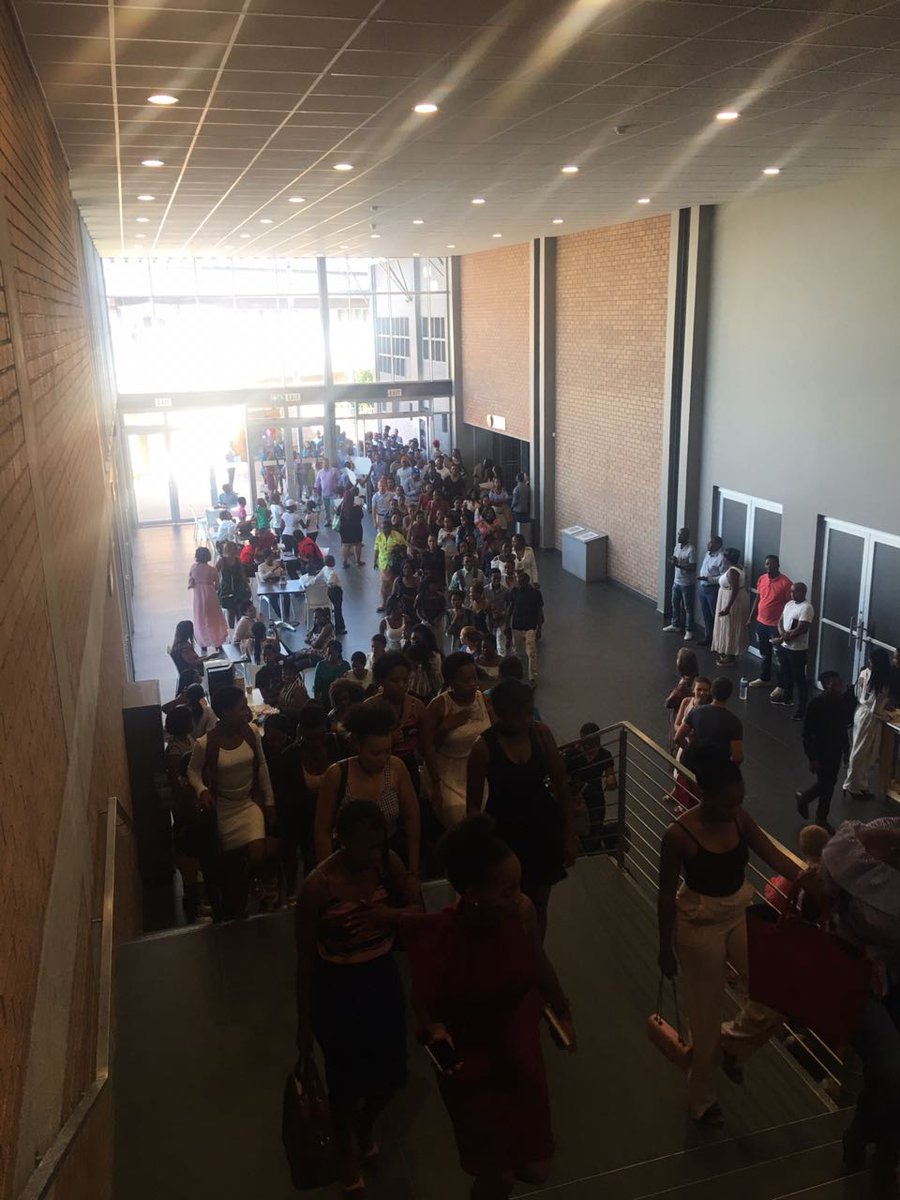 Wandi4Jesus's tweet photo. More than 120 first Years from CUT Morning Service, #Greater2018 #CRCStudents #GodFirst @CRCMain Ps @AtBoshoff https://t.co/v1XjhxUxEW