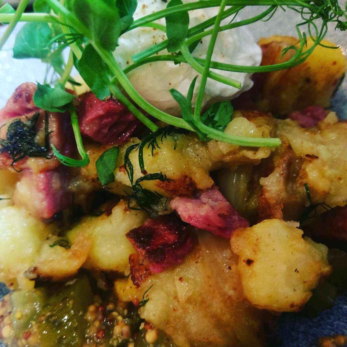 Lostinthelanes's tweet image. Still not had your #brunch fix? 
Try our #beefhash #vegetarian and #vegan version available. All equally #delicious and #hearty this cold #sundaymorning 

#brighton #brunch #glutenfree