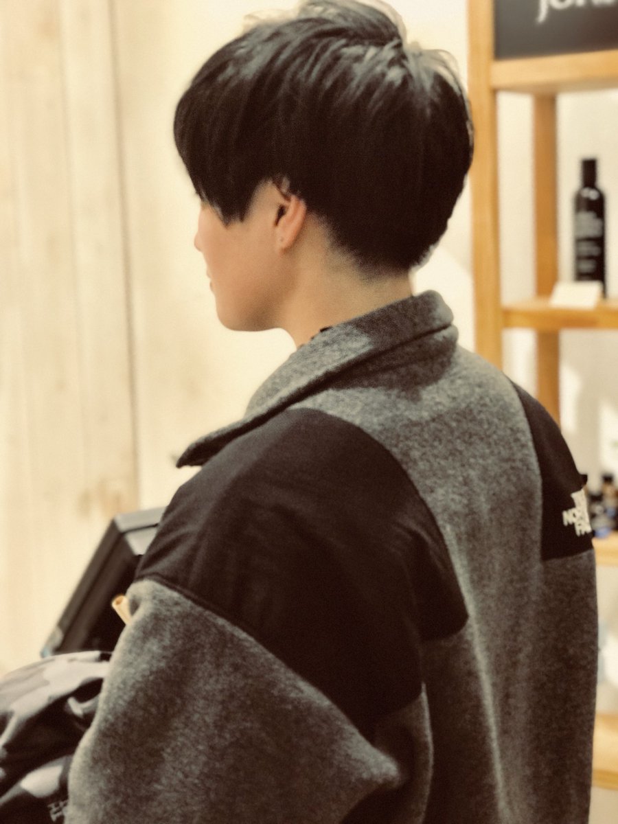 山田将人 株office Mirai代表 Ar Twitter ソフトに襟足を刈り込む事で ボーイッシュな中にも女性らしさを感じるスタイルに 国分寺 Mirai ショート カット 美容院
