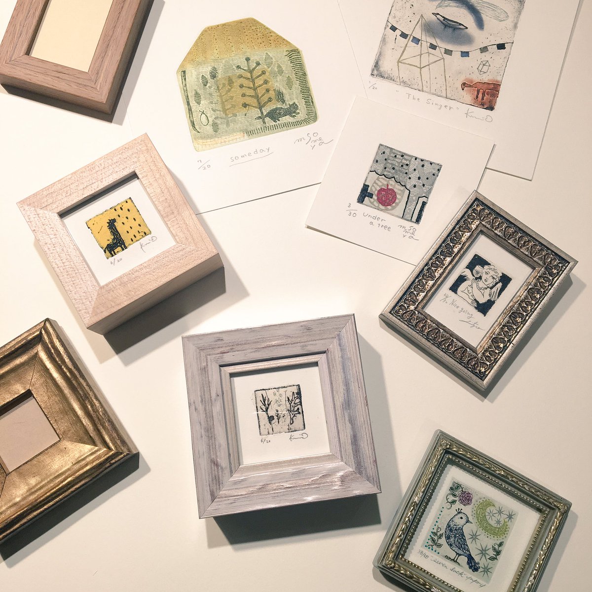 銀座 伊東屋 On Twitter 先日 お客様が結婚記念日に奥様へ銅版画を購入されました 結婚7年目を 銅婚式 と呼ぶそうです なんて素敵な贈り物 記念日に銅版画のプレゼントはいかがでしょうか K Itoya B1f Frame 銀座伊東屋 銅版画 銅婚式 結婚記念日