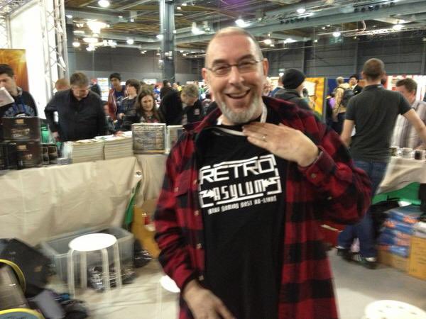TheRetroAsylum's tweet photo. Very sad to hear that Bob Wakelin has passed away. We met &amp; spoke to Bob a fair bit over the past 7 years, not only was he the best cover artist in the video game business but he was also a very friendly and funny guy. Our thoughts are with his wife Gill and his kids. RIP Bob https://t.co/1pp5tHCou3