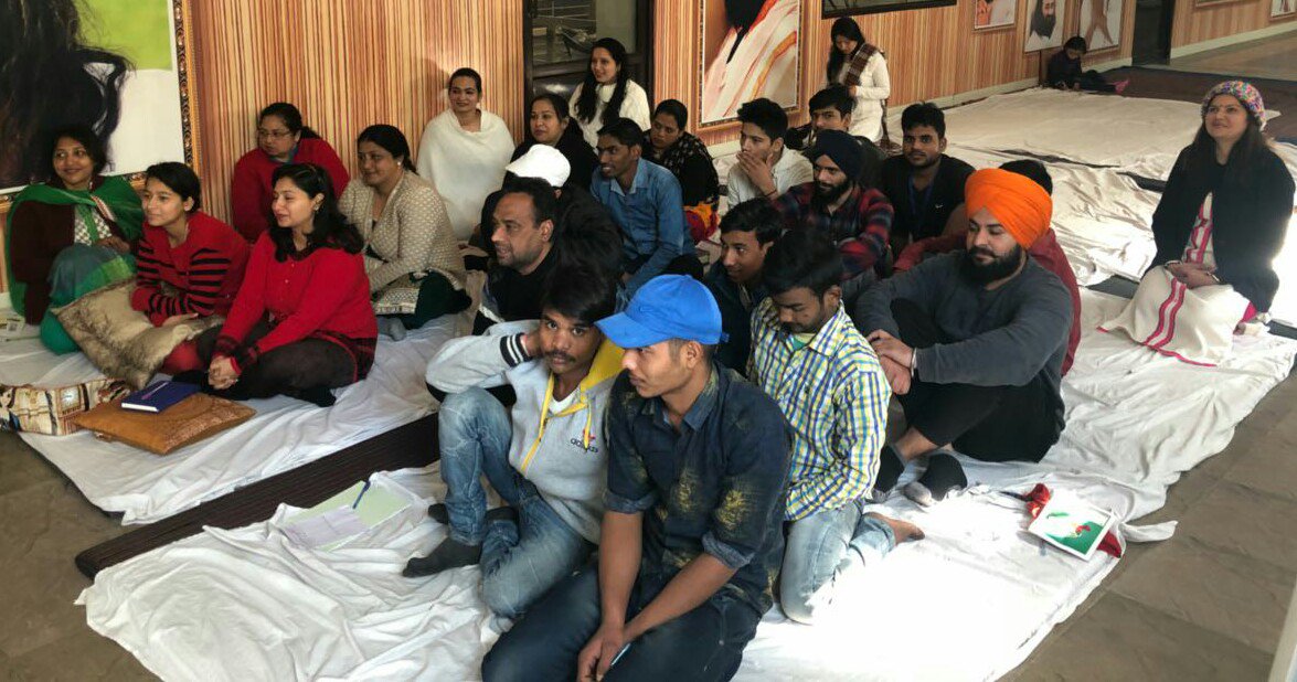 ArtOfLivingNTC's tweet photo. Khushal Punjab

#HappinessProgram #Hoshiarpur #Punjab #KushaalPunjab #SakshamBharat #LiveWebcast #WithGurudev https://t.co/GPBByCsgeG