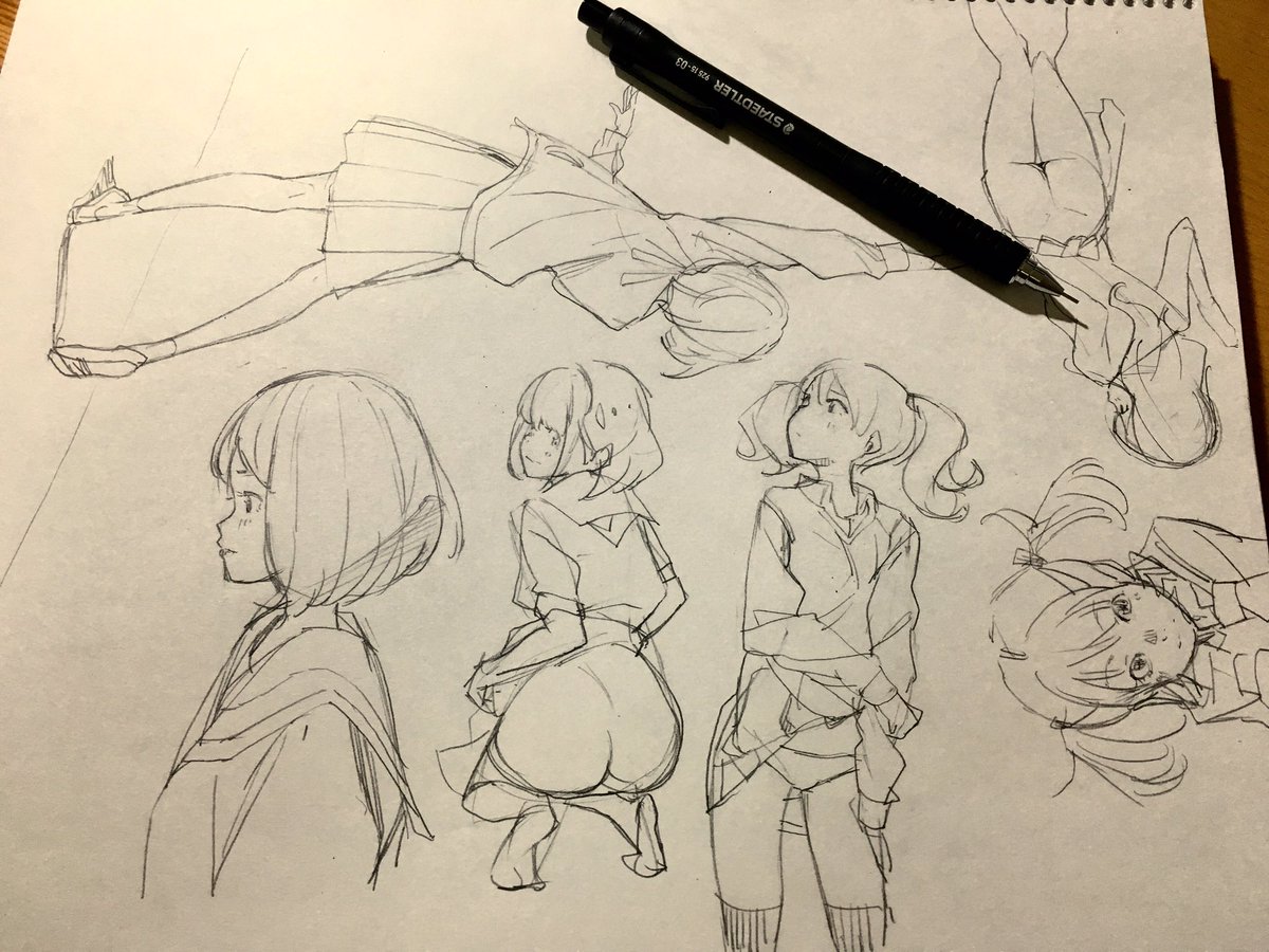 ステッドラーの新しい製図用シャーペン買ってみた。
普段の奴より滑りなしでノックの感触もいい。やっぱオレンズやデルガードよりこっちの方が描きやすいな。 