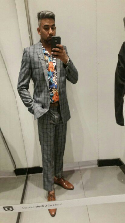 rafieq_essack's tweet photo. #GetMeSetVandA
#Styleaheadofthefield 
Phenomenal competition, amazing stuff indeed! My fingers are crossed ,hope I win this fantastic experience to the @SunMetZA @Topshop_SA https://t.co/L1gELLSLWK