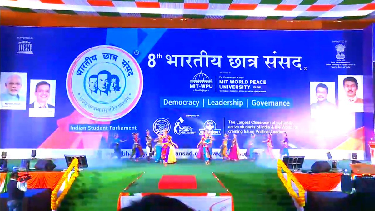 AnamikaP9's tweet photo. Valedictory Ceremony - 8th Bharatiya Chhatra Sansad (Indian Student Parliament) - 2018 https://t.co/XW6VdPFQzk