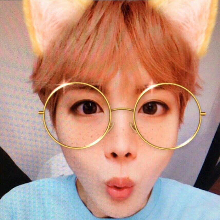 BTS50098203's tweet photo. Просто посмотрите на это солнышко
#BTSARMY  #bts #Hosoek https://t.co/EQSq7ufChL