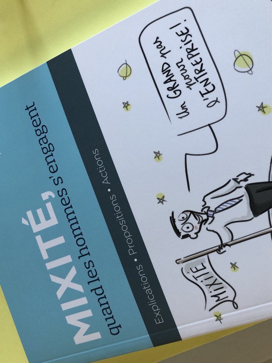 RaybaudA's tweet photo. Colloque#Mixite,quand les hommes s’engagent....aussi dans le sport féminin# un beau moment d’échanges et de partage avant le match France Italie au stade orange Vélodrome de Marseille. Merci à la FFF et à la ligue méditerranéenne de football. https://t.co/pzgAw2xvM1
