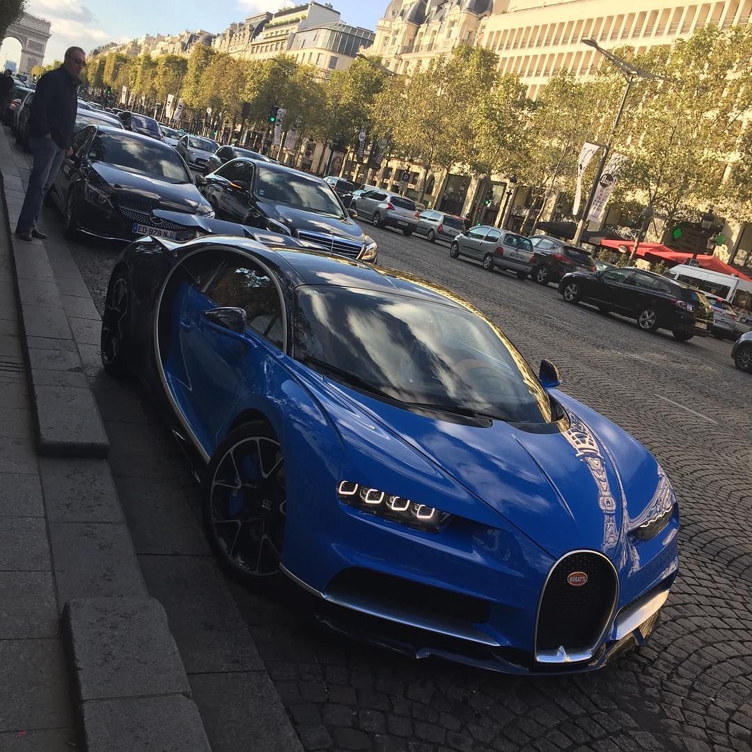 CarHdr tweet picture