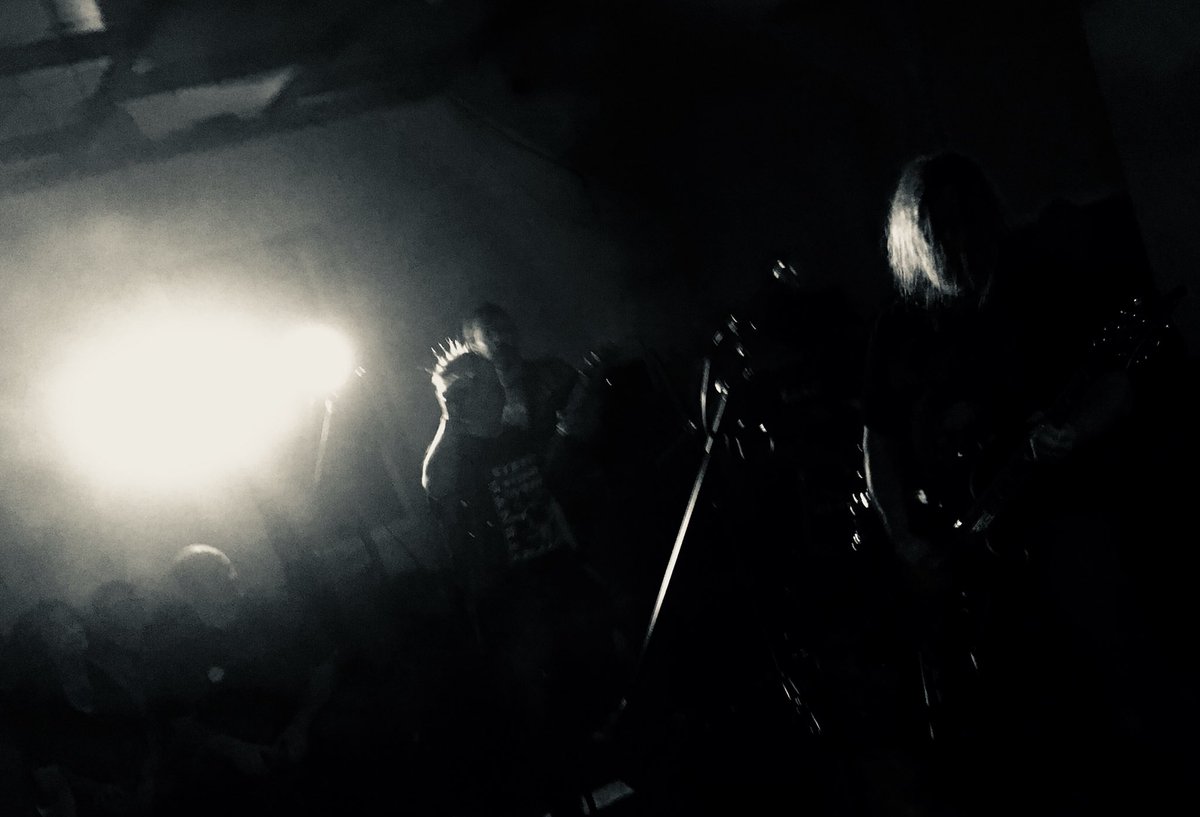 JPEGdesignprint's tweet photo. @TheSwillers 
Rat-Arsed live at Llanfairfechan https://t.co/CveDkW7slZ