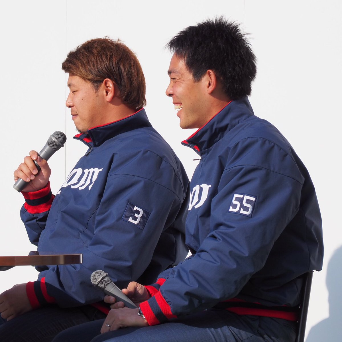 joqrlions's tweet photo. #浅村栄斗 × #熊代聖人 × #外崎修汰  三角関係？の話も→https://t.co/VxYToziFu7

秋山「熊代が異常なまでに尽くして包み込む。」
浅村「(熊代さんがいなくて)辛かったですね…でも外崎が包み込んでくれた。」
#seibulions
#ライオンズナイター https://t.co/Bq5UBZaplW