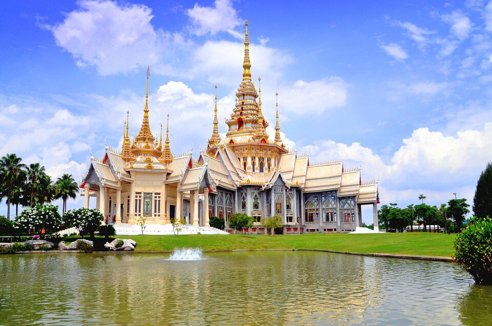 SecretFlying's tweet image. Oslo, Norway to Bangkok, Thailand for only €393 roundtrip with @Emirates.

secretflying.com/posts/oslo-nor…