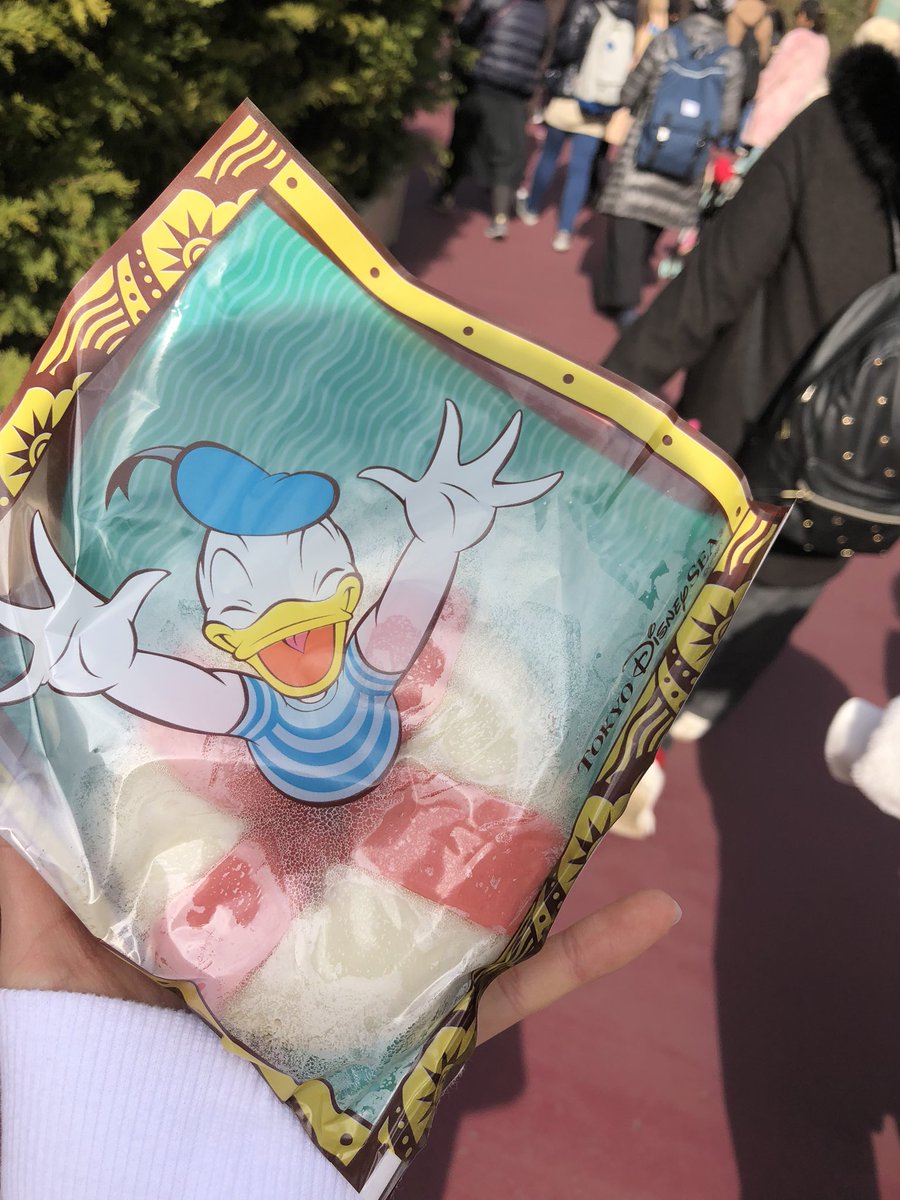 D25089171's tweet photo. うきわまん久しぶりに食べたらやっぱり美味しかった〜^^*
エビがやっぱりよき https://t.co/4W8UjxcqYO