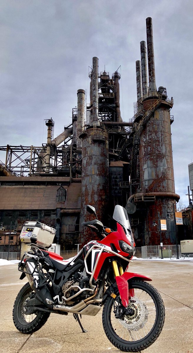 Helmet selfie... Look at that smile! It’s January and in the NE US we had a heatwave of 40 degrees woohoo! 🏍💨