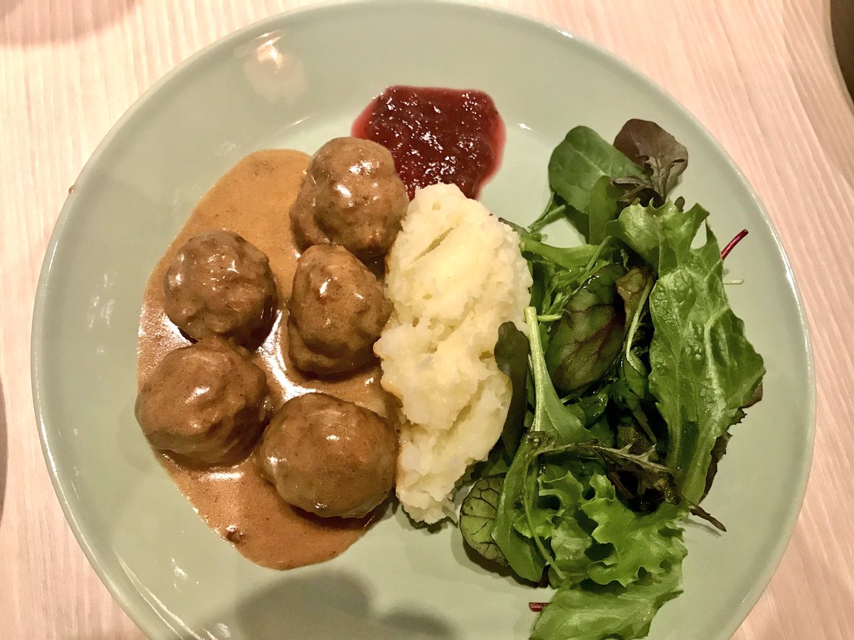 Tanuki フィンランドキッチン タロでご飯 シナモンが効いたやさしい味でお腹にも心も満たされてる Had A Dinner At Finland Kitchen Talo Loved This Cozy Restaurant That We Could Enjoy Traditional Finnish Food T Co Me6dupbis4