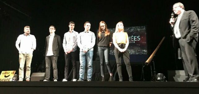 APIA62's tweet photo. Merci aux Trophées de la jeunesse d'Arras pour ce prix et cette belle soirée, félicitations à tous les talents! 🎬 https://t.co/8rGMNcWgvX