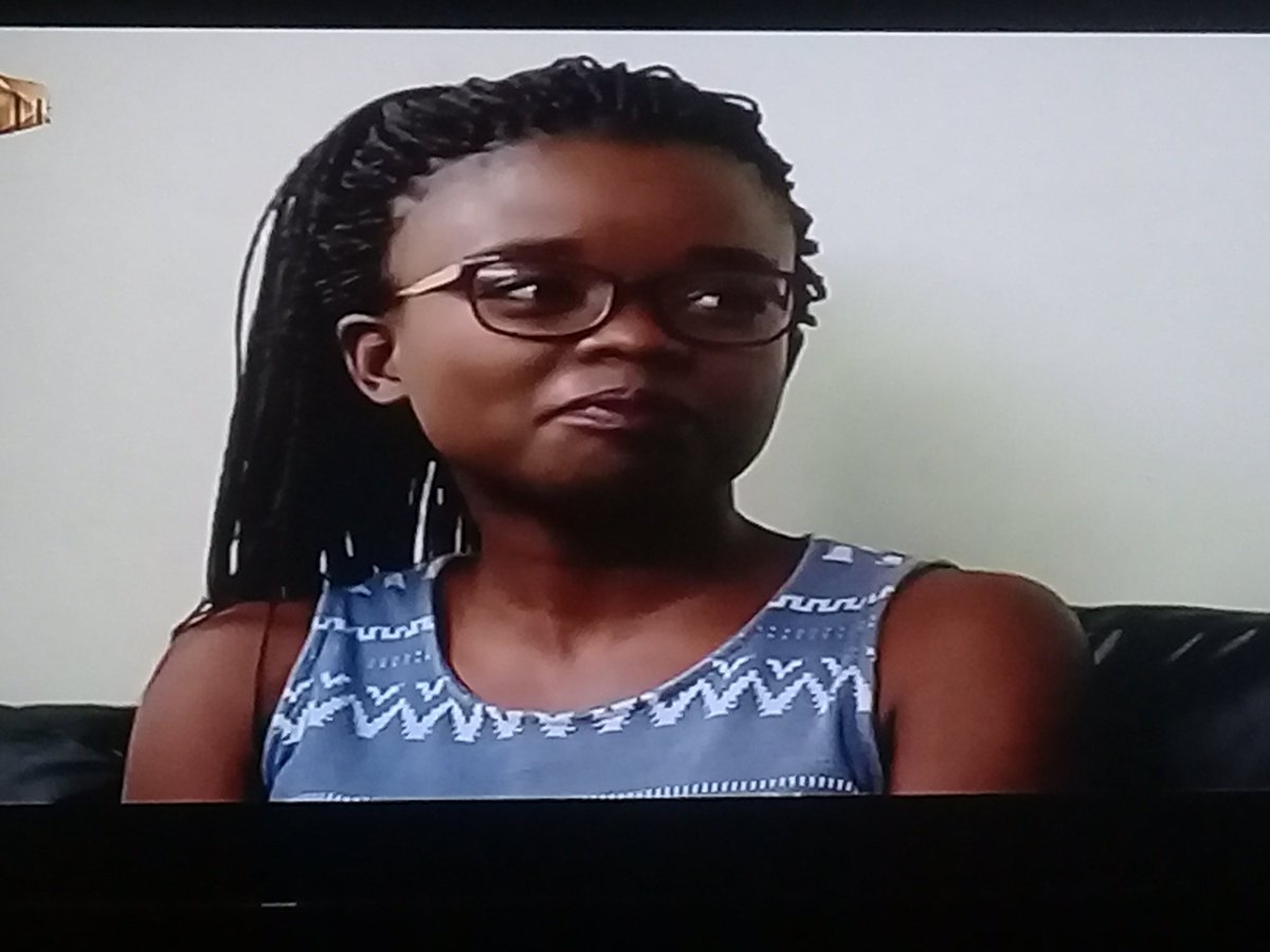 apx_fl's tweet photo. #DateMyFamily We are not impressed with you either https://t.co/XUZRElVmok