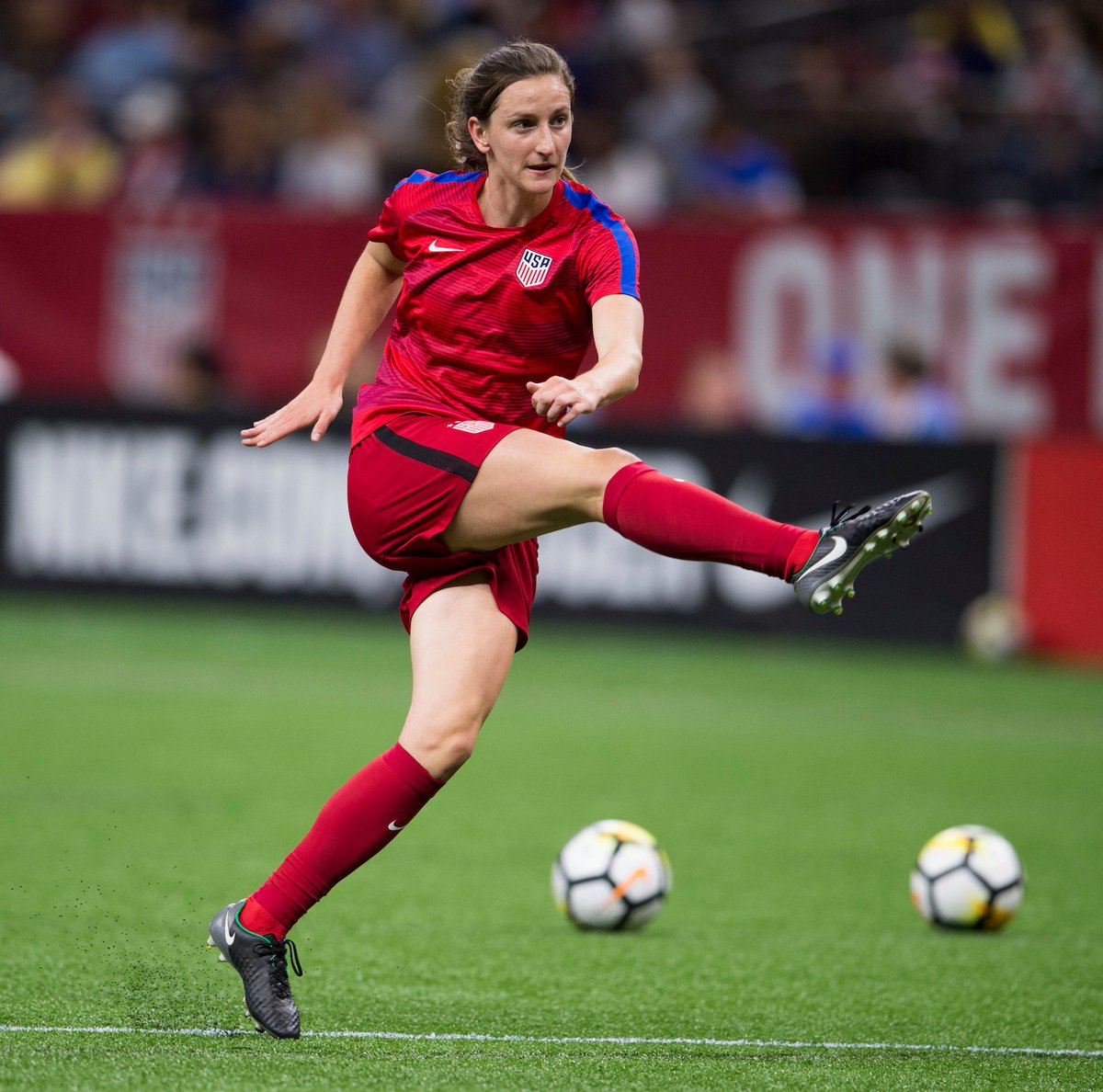 WashSpirit's tweet photo. 1st #USWNT Game Day of 2018 for @taylornsmith11_, @MalPugh &amp; @sunshine_sully!

Watch: 📺 #USAvDEN on ESPN at 7:30 pm ET
Game Notes: 📝https://t.co/iEmdtcux7U https://t.co/9OqYMTuaBq