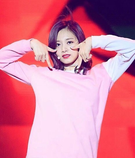 TWICE___374's tweet photo. 🍀02lineの受験生

🍀関西ONCE

🍀ナムジャ🚹

🍀ツウィ サナよりのおるぺん

🍀フォロワーさんと絡んでくれる人好き😍

🍀RT いいね DM リプくれたらめっちゃ喜びます😳

#TWICE
#ONCE
#onceさんでRTした人全員フォロー 
#onceと繋がりたい 
#見た人全員RT https://t.co/At0RtsWtRZ