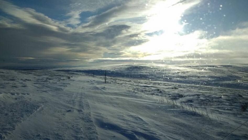mountainsinmind's tweet photo. Been providing safety support @TheSpineRace this week. Inspirational performances in testing conditions. Congratulations & well done to the racers #spinerace #Snowbodydoesitbetter #gluedtothedots #britainsmostbrutal #fabmediacoverage #greathashtags #satpav #themorganator #fun https://t.co/Y6BaT4wt7a