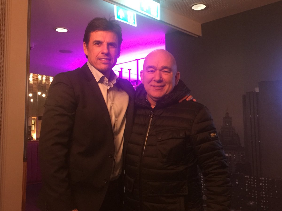 1966jimmyLamb's tweet photo. @DogLayer Told him last night fans are behind him and to out the cunts at the club even we go down. His response was “we won’t go down” #topbloke #imprettier #safc https://t.co/XBPeAaGT54
