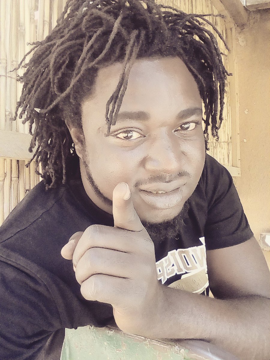 MECOU5's tweet image. Bonjour les fans juste un coucou.yopouyaaaaaa