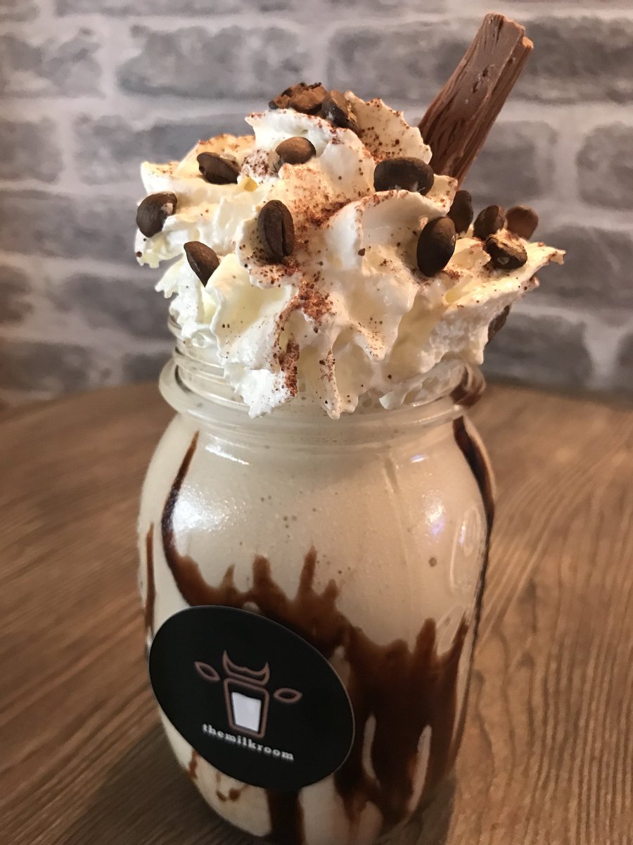 themilkroom's tweet photo. ⭐️⭐️⭐️⭐️NEW SHAKE⭐️⭐️⭐️⭐️⭐️ 
#Fortheloveofcoffee we have created a new @CoffeeCrosby shake 😍
It’s tastes AMAZINGLY GOOD 👌 https://t.co/qlyFwFJI4k