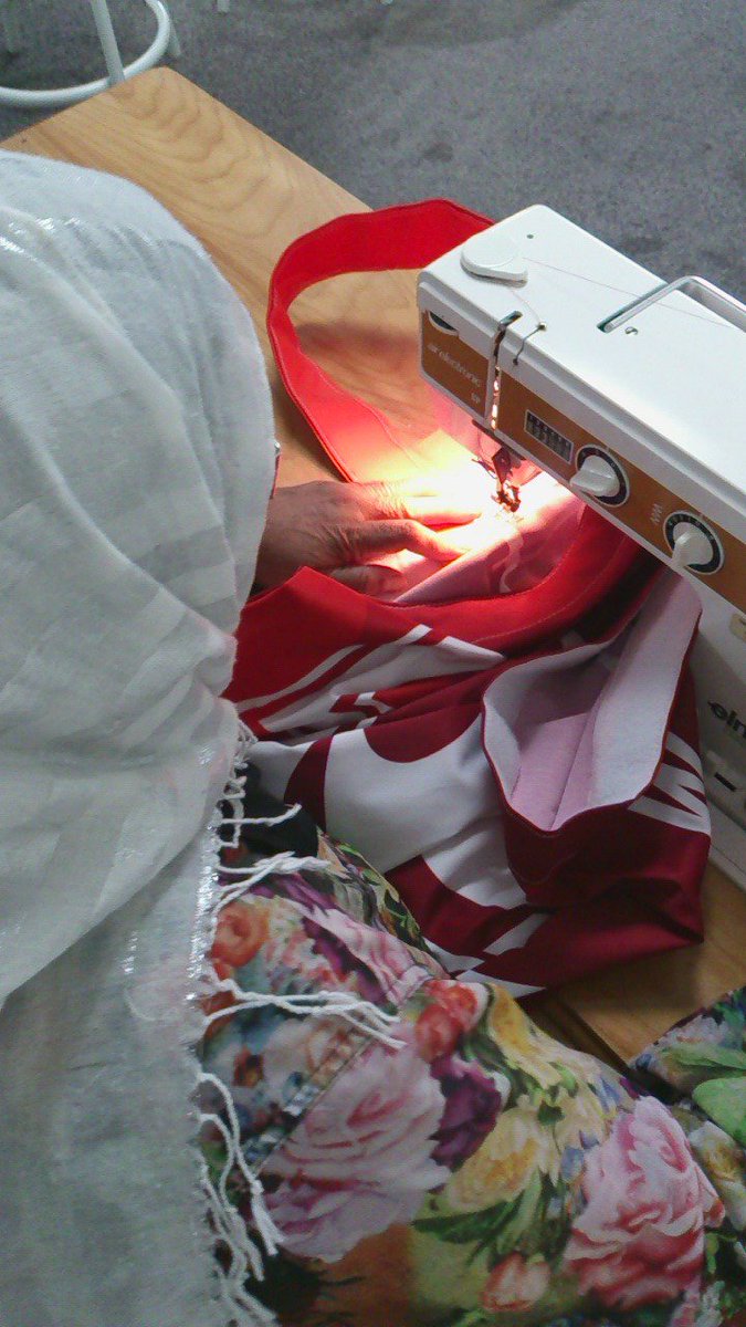 L_Stitches's tweet photo. #Thrilled to be working with #Winnipeg 's #softgood #manufactuing #socialenterprise and #training facility!

Excited that classes for #newcomer #women in #Winnipeg begin tomorrow! 

We sew conference bags, aprons, household items... almost anything you might need! 

#buylocal https://t.co/go93ZXFGCK
