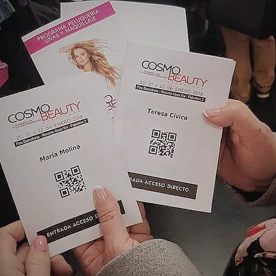 BellezaCosma's tweet photo. Nuestra directora @MariaJCanovas en #CIMA2018 con una agenda super ajustada. La estrella de este II Congreso Internacional de #Micropigmentación Avanzada en Barcelona #bellezaCosma https://t.co/X0Xh6YLX5j