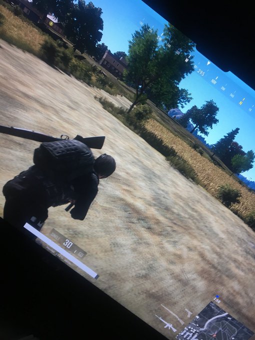 Streaming until 7am then straight back to it 7 hours later 👍🏻😂 w/ @DFTOtv https://t.co/3LSlWVlP1B