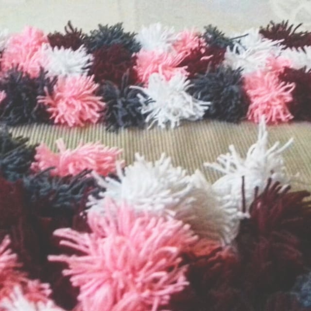Homeland_01's tweet photo. Its our 😍 PomPom Floor Mats 😍

They keep your feet feel all comfy and clean. Made from the softest and best quality wool 

🤗 ORDER NOW  🤗

#ComfortFirst #ComfortStudio #Homeland #PomPom #Floor #Mats #FloorMats #HappyFeet #Wool #Marketing #DoItYourself #DIY #BmmLife https://t.co/iOCLtmp8nY