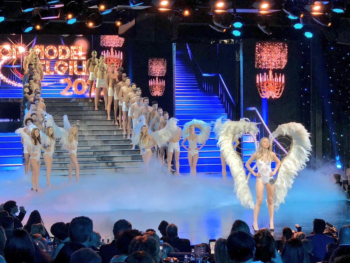 Plug RTL (@plug_rtl) on Twitter photo Le défilé lingerie 💁🏻♀️ filles/garçons 🙆🏻♂️ ! Un moment très attendu dans le concours <a href="/TMBofficiel/">Top Model Belgium</a> 😏😏 Le défilé lingerie 💁🏻♀️ filles/garçons 🙆🏻♂️ ! Un moment très attendu dans le concours <a href="/TMBofficiel/">Top Model Belgium</a> 😏😏