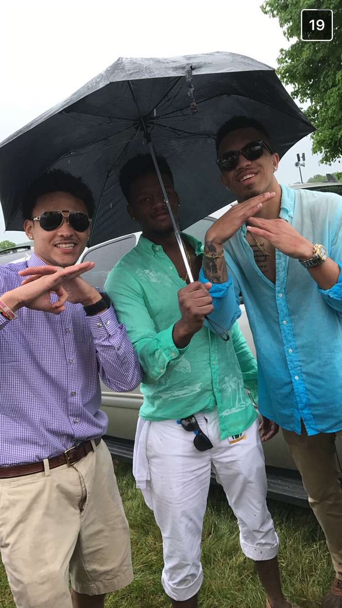 Digimon_03's tweet photo. Man this pic is a representation of the bond us 3 shared. We always had each other’s back through thick and thin. Ry brought much love and energy in everyone’s life and will truly be missed. Love you till the end bruh#TG #FlyHighRy https://t.co/PZzOKPppYT