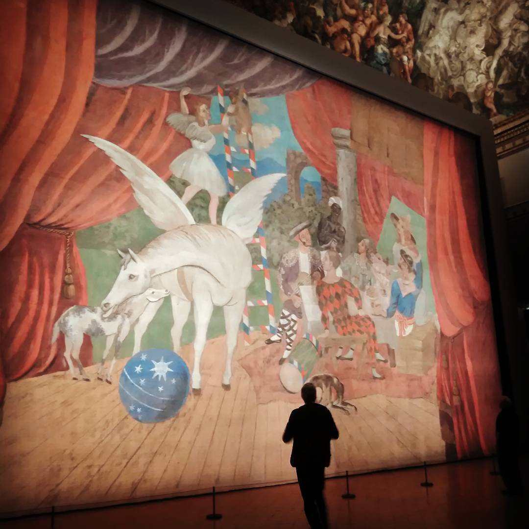 DdsigfridaDelia's tweet photo. Giù il sipario! 
"È del poeta il fin la meraviglia, chi non sa far stupir, vada alla striglia!"
-Gian Battista Marino-
#picassoparade #palazzobarberini https://t.co/KshZnHzTE5