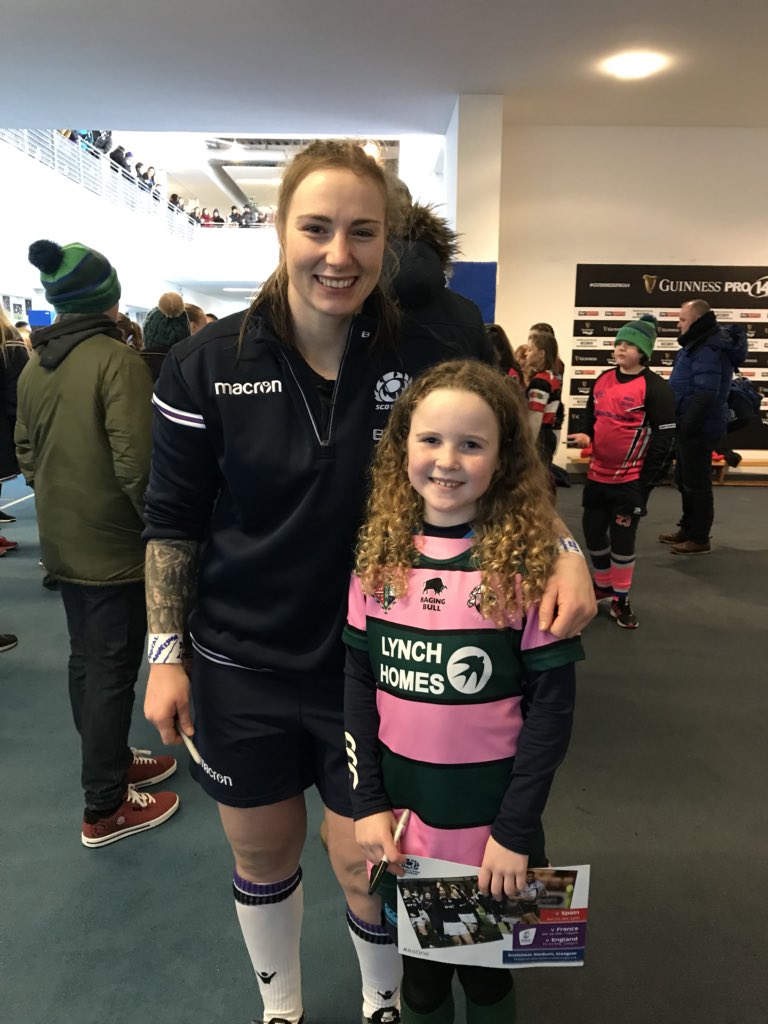 JenMiller_Rugby's tweet photo. BIG THANKS to @Scotlandteam  who came out to chat to our 23 mascots from across the country! https://t.co/1iWIkzUHf6