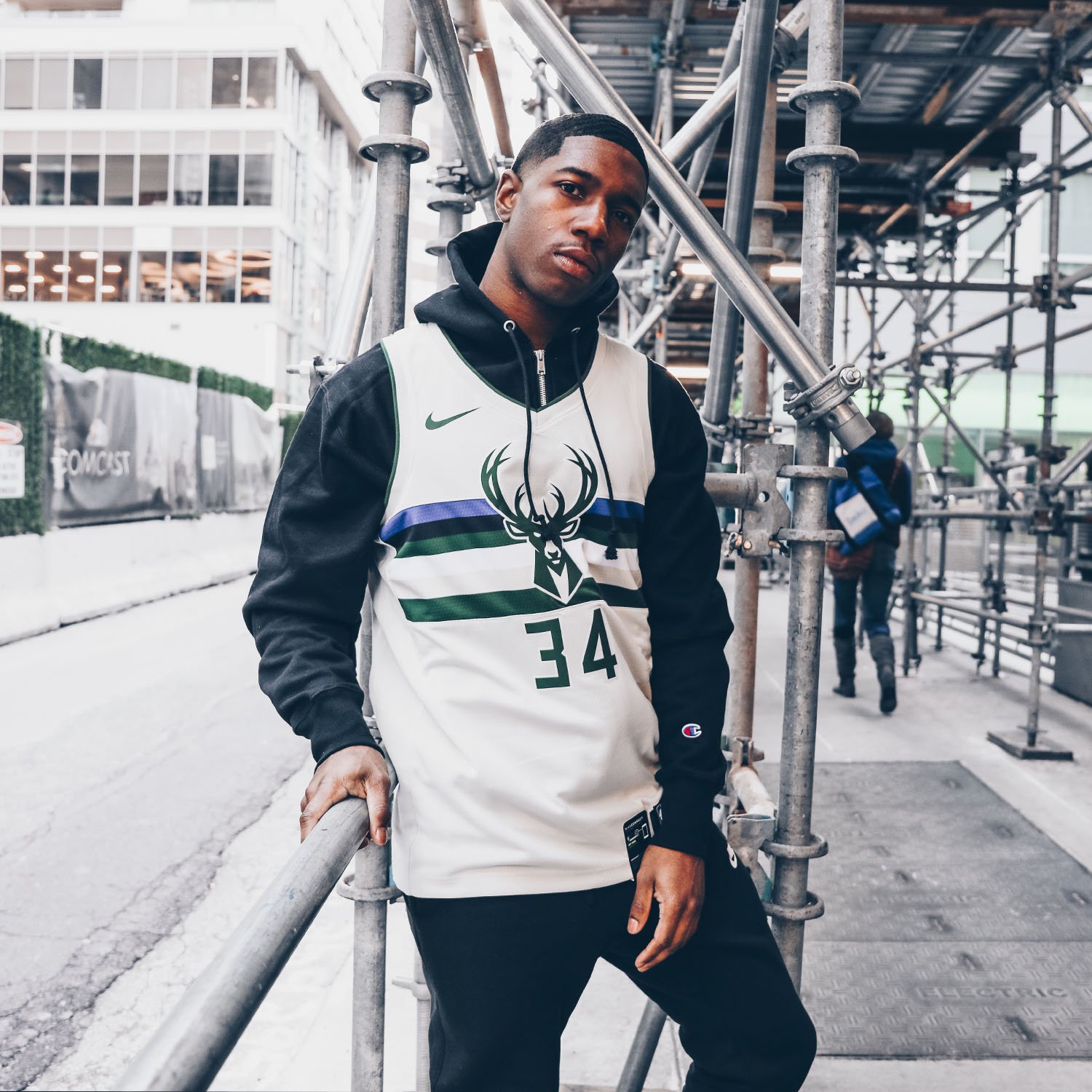DTLR on X: This edition of the Milwaukee Bucks Nike NBA Connected