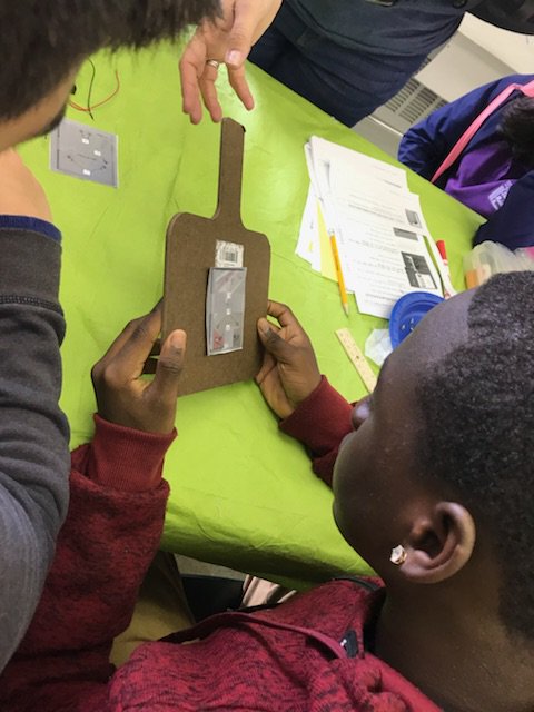 ShenandoahMS's tweet photo. Remember that robotic arm Ms. Danisi's reading students were reading about and learning to put together using complex text? Well, they are back at it and are slowly being built. Great job! #SMSSTEAM #SMSReading @MDCPS @MDCPSCentral @MiamiSup @MDCPSSTEAM https://t.co/GrKwJGg6lM