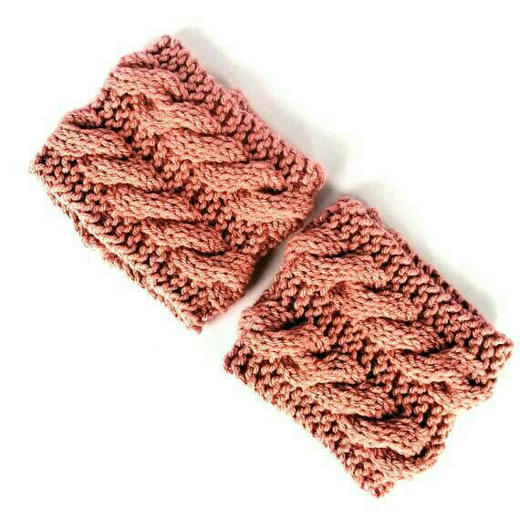 Lelsloom's tweet photo. Pink cable boot cuffs welly boot cuffs knitted boot cuffs welly cuff… https://t.co/PA0pZa4Phk #Winterhats #PinkCable https://t.co/WbFiqrrbCu