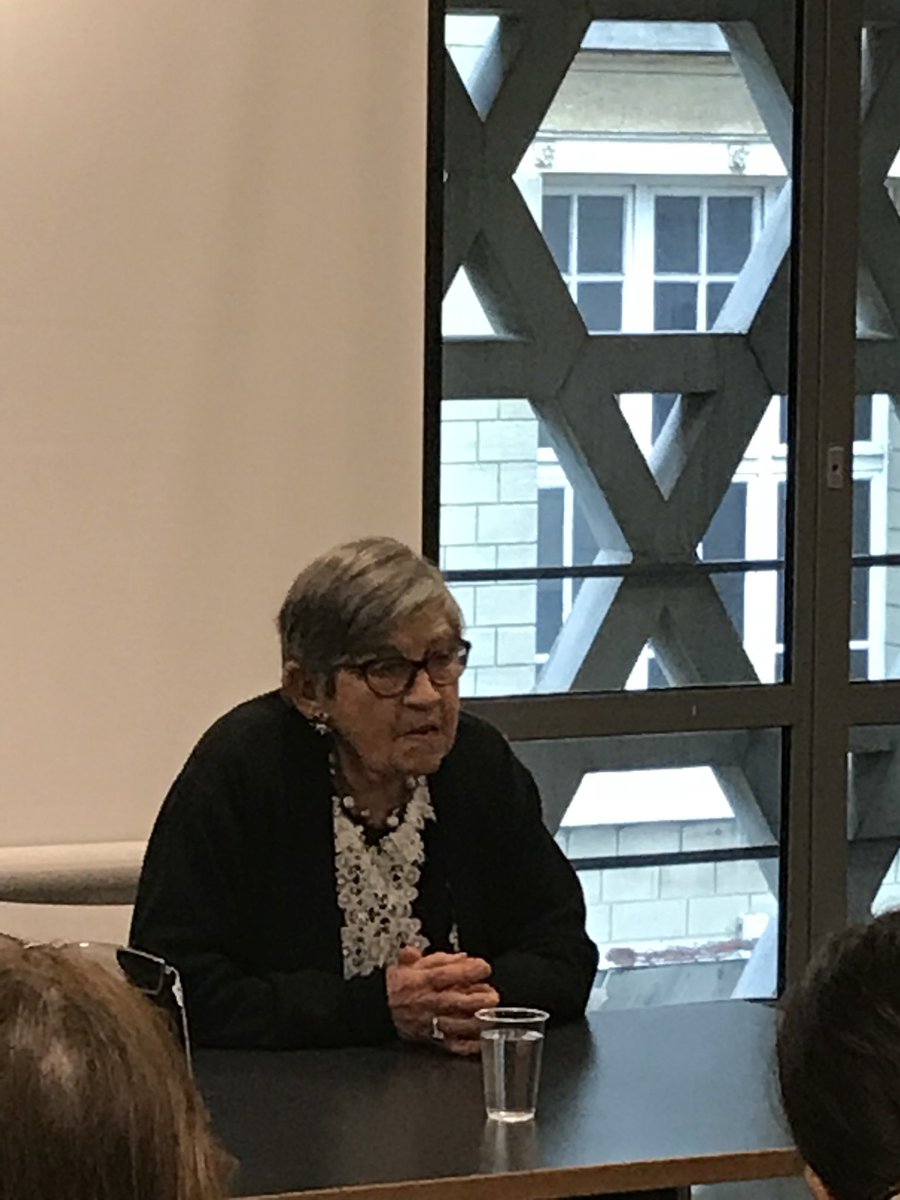 mlsauty's tweet photo. « Ne parlons jamais collectivement des « juifs, des ceux ci, des ceux-là » , je prêche la tolérance, la tolérance, la tolérance » Ginette Kolinka #langagedefemmes @Shoah_Memorial https://t.co/qYqyUKIMGj