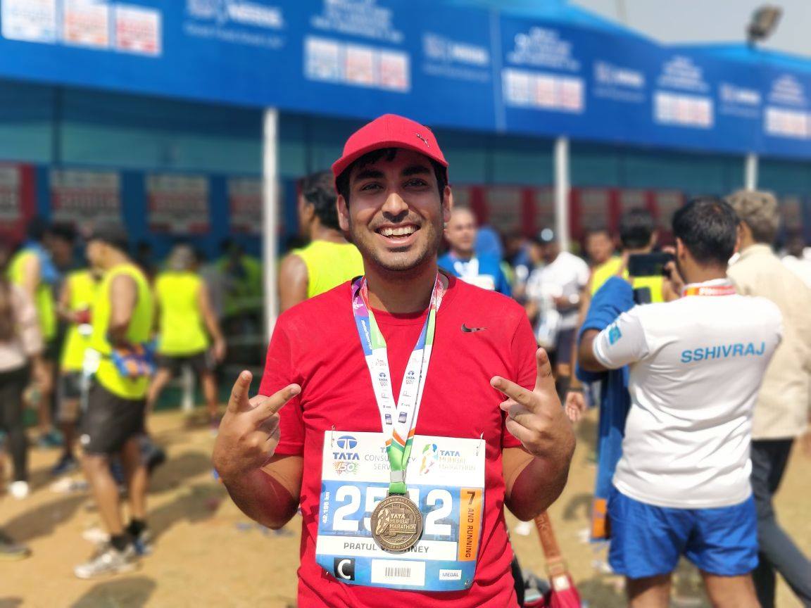 ApniShala's tweet photo. CONGRATULATIONS to our amazing, motivated #runners for completing their run at the #TataMumbaiMarathon2018 Marathon!! #TMM2018 #iRunForApniShala #SocialEmotionalLearning Their campaign is on till 30th. #Donate now: https://t.co/bnxMrP3Bok @AdvaitApshankar @UnitedWay https://t.co/mCFghCuHqL