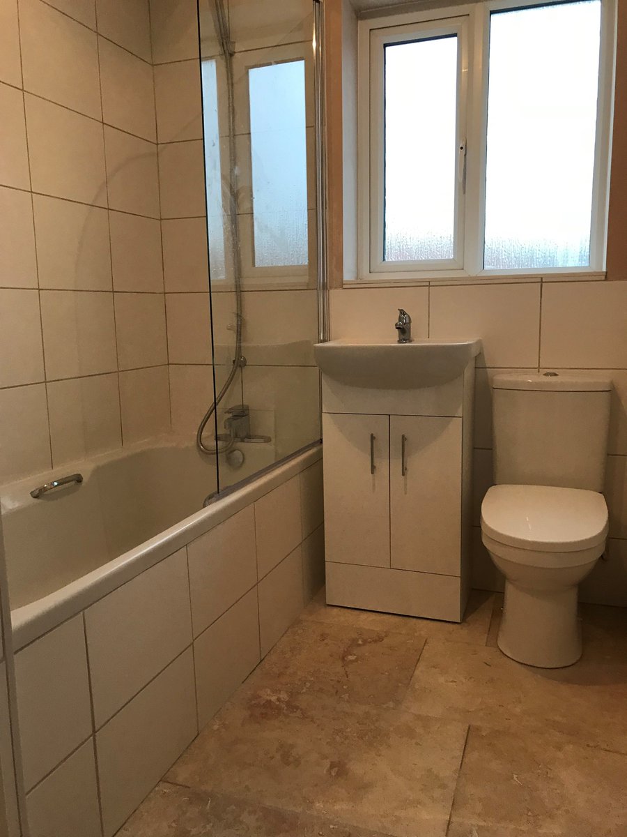 CbfmHeating's tweet image. Latest bathroom refurbishment in Peterlee