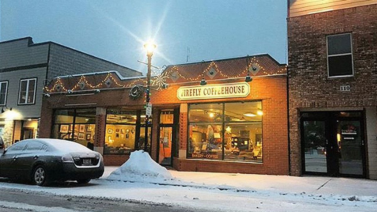 madison_mag's tweet photo. Cheese is coming to Firefly Coffeehouse in Oregon along with its new owners. https://t.co/nlMVIjtUlB https://t.co/v7od2spgDp