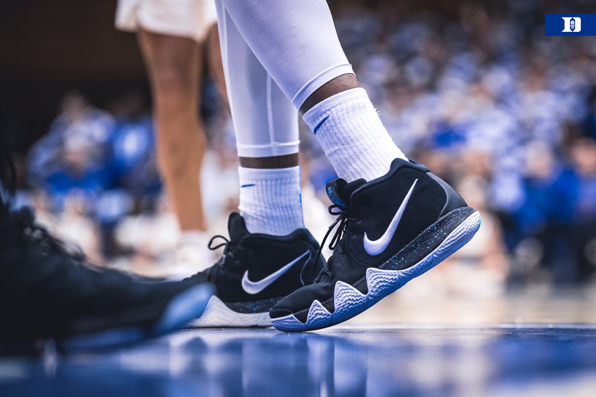 kyrie 4s duke
