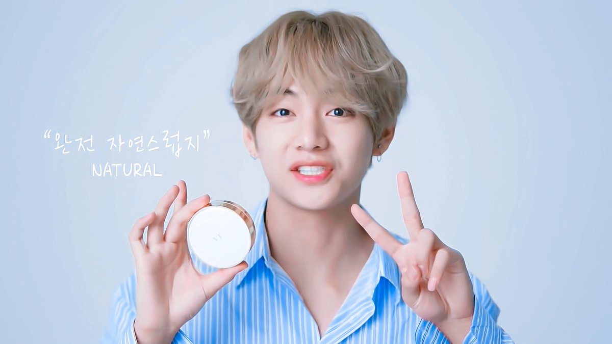 yougoodboy_vall's tweet photo. 좋아요💕
#뷔 #태형 #V
#iHeartAwards #BestBoyBand #BTS @BTS_twt https://t.co/C5nB9X4SRI