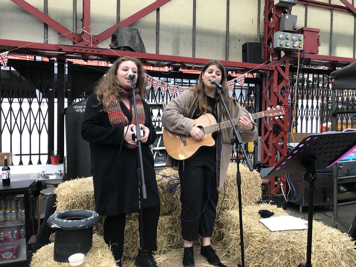#UndergroundArtist stars this week: Huw Jacob <a href="/huwjacob/">Huw Jacob</a> Harriet and Hannah Dagnall @DagnallHarriet  @LoneJoMusic <a href="/altrinchammkt/">Altrincham Market</a> <a href="/MarketHouseAlty/">Market House*</a> #Altrincham